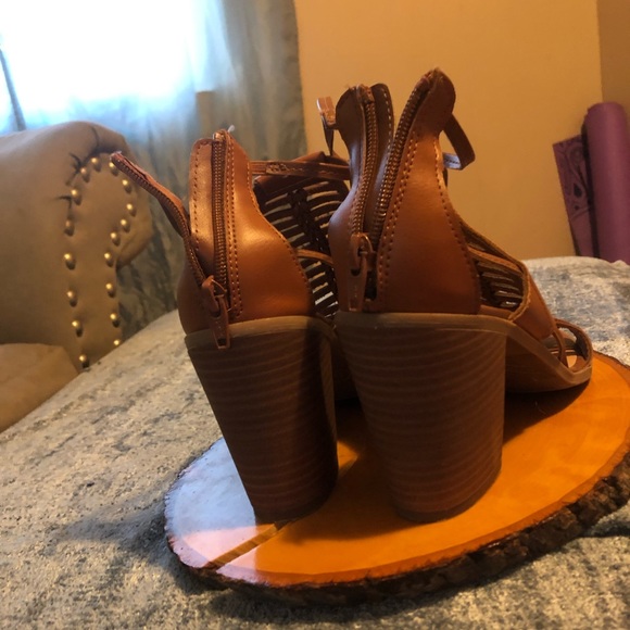 Target block heel sandals! - Picture 5 of 6